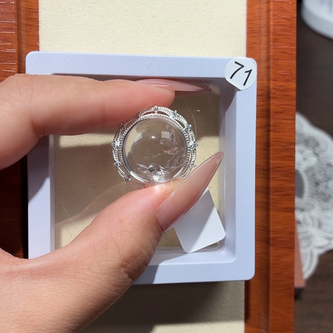 M***i银S925镶嵌手链水晶