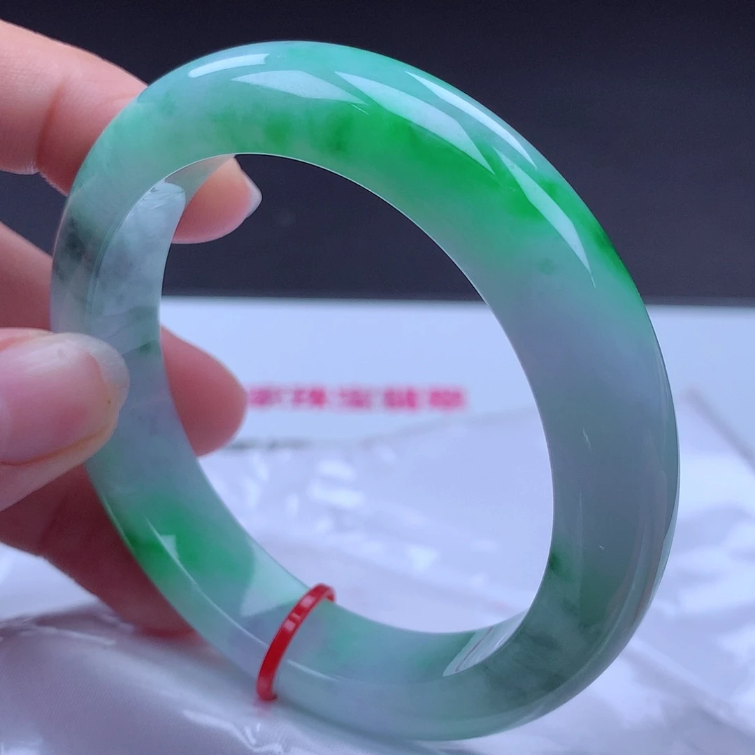 未镶嵌手镯翡翠手镯222025