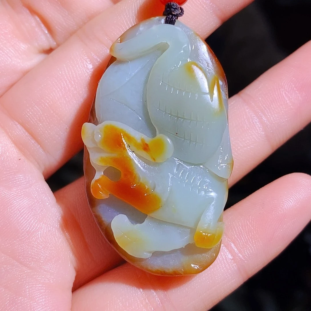 和田玉颈饰未镶嵌