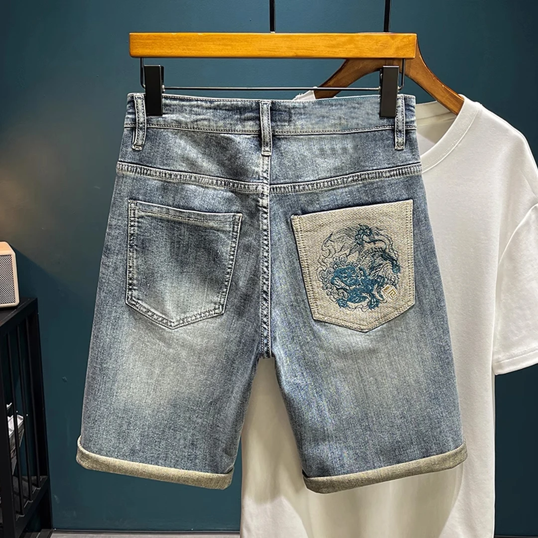 美式复古破洞刺绣牛仔短裤男夏季薄款痞帅修身直筒水洗潮流五分裤