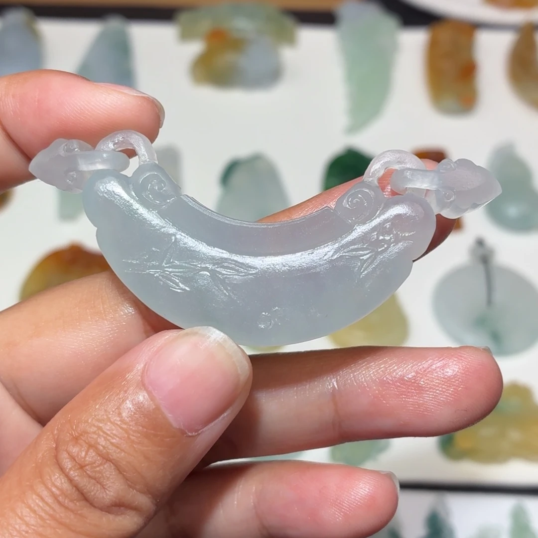 鱼***妮定制翡翠未镶嵌玉衡