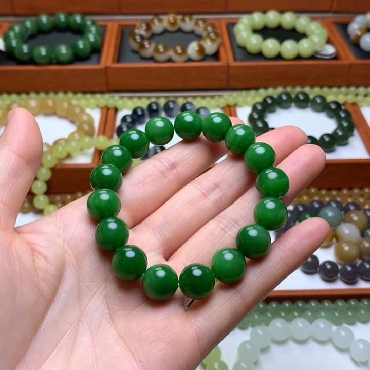 和田玉手串未镶嵌