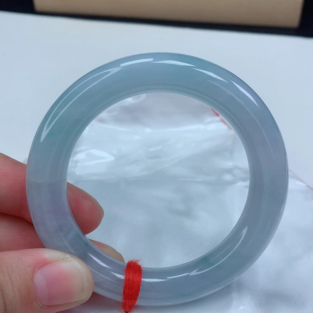 奶***糕未镶嵌手镯翡翠56圈口