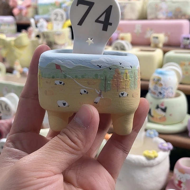 74…..手工手绘花盆