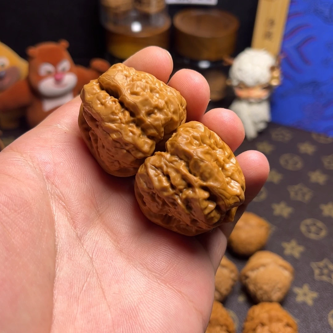 吊坠文玩核桃蛤蟆头37边42肚子