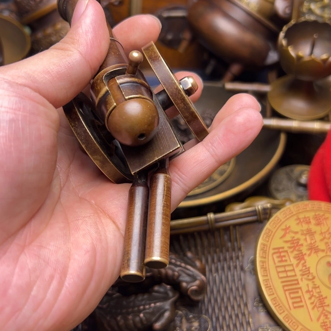 精美铜器点击下单