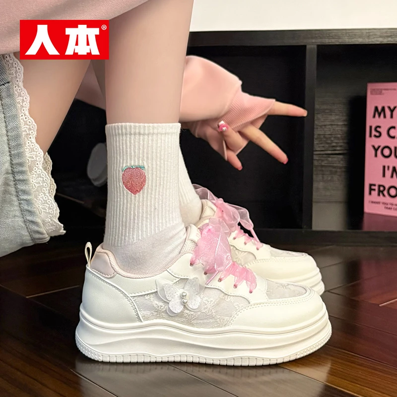 人本浅粉板鞋女夏季2025新款咩咩小羊网面透气学生薄款软底小白鞋