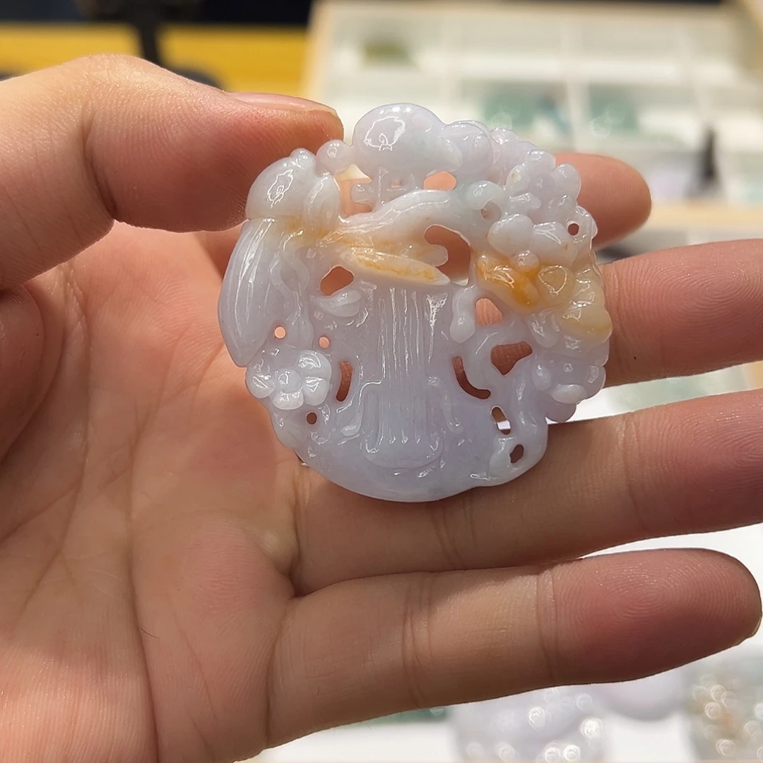 颈饰未镶嵌翡翠挂件