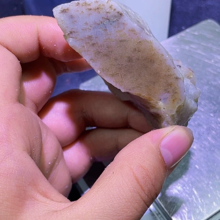 和田玉未镶嵌珠宝半成品