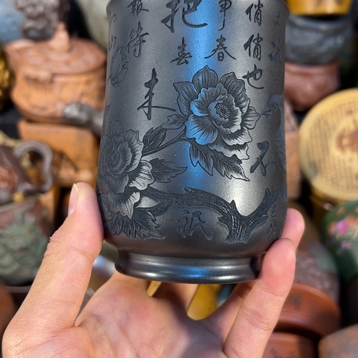 紫砂茶杯宜兴的紫杯