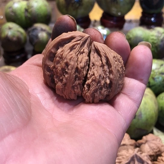 玉***核吊坠桃核核桃核桃