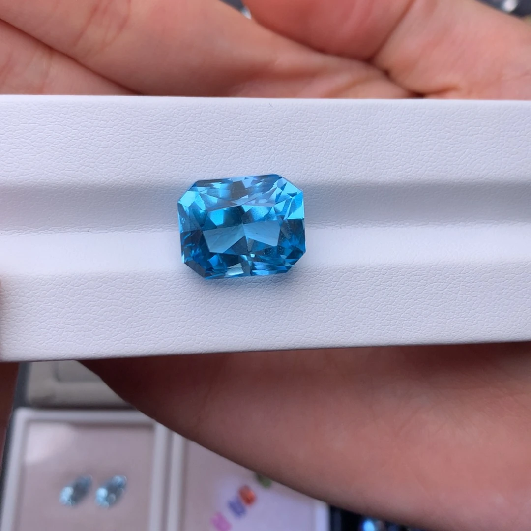 托帕石裸石22.64ct