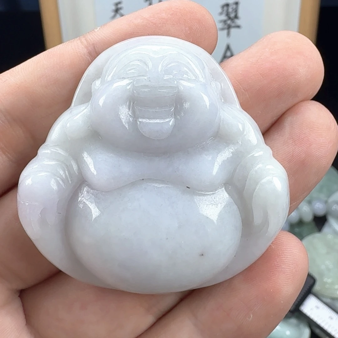 翡翠挂件未镶嵌翡翠