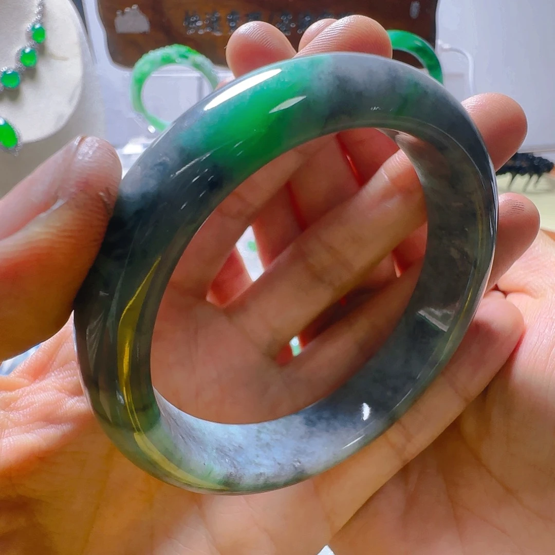 翡翠未镶嵌颈饰翡翠660