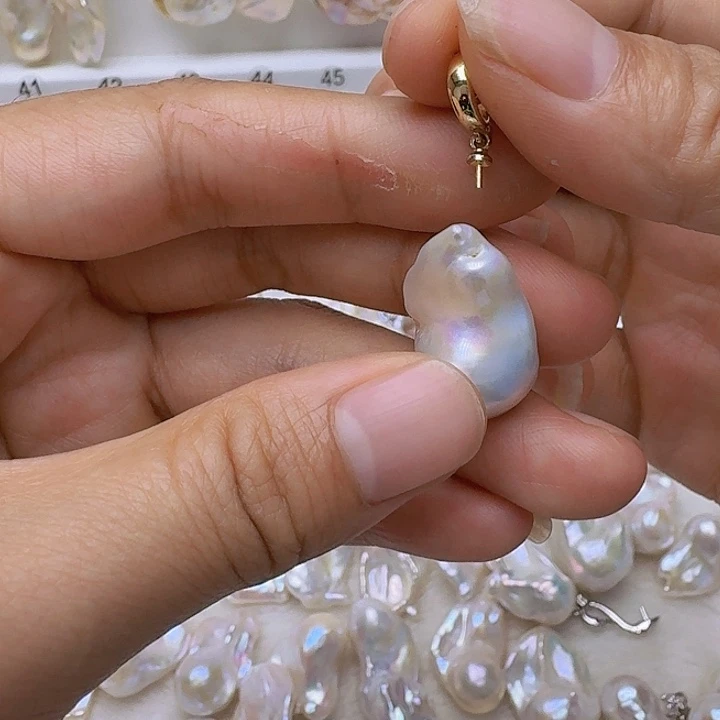 未镶嵌淡水珍珠颈饰