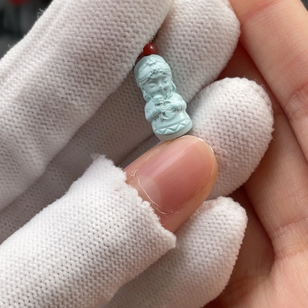 绿松石未镶嵌挂件