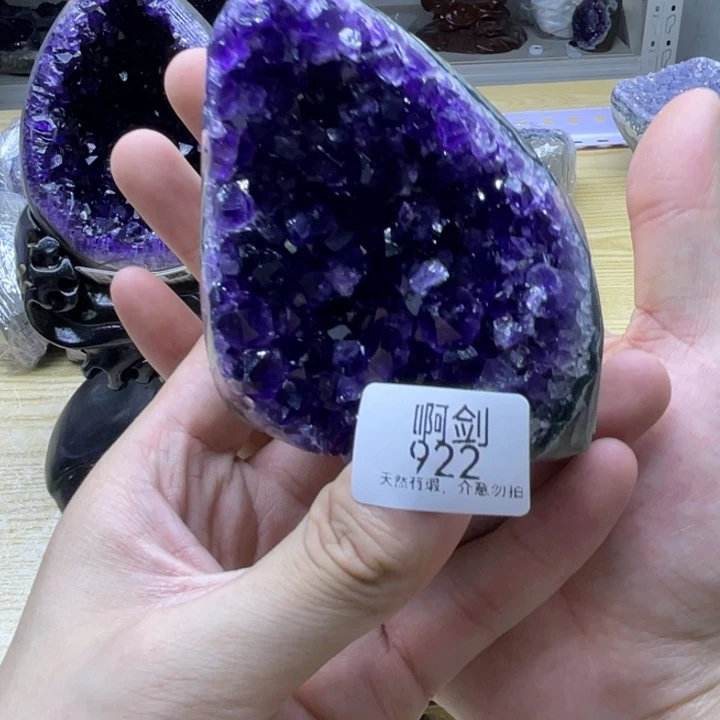 未镶嵌水晶大型摆件（非配饰）