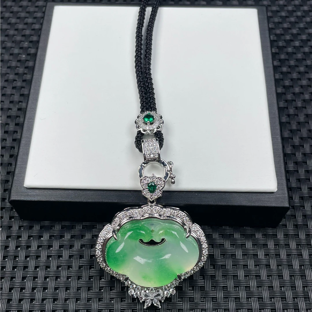 （珠宝严选）D125飘绿豪如意锁吊坠多样性发一