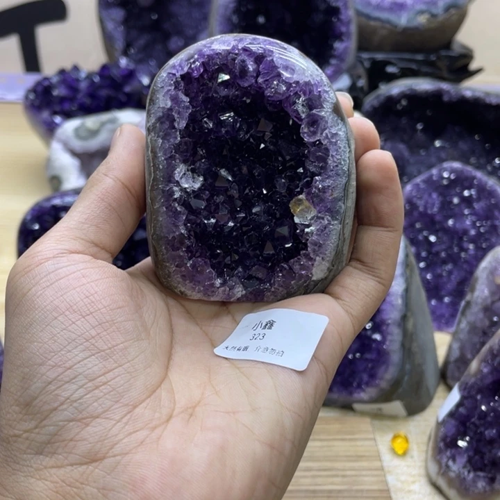 未镶嵌大型摆件（非配饰）紫晶