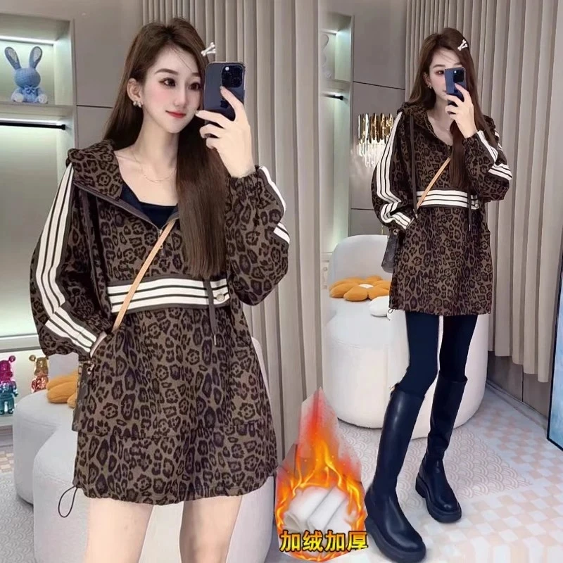 2020秋冬新款时髦洋气轻奢百搭休闲时尚加绒加厚中长款豹纹卫衣女