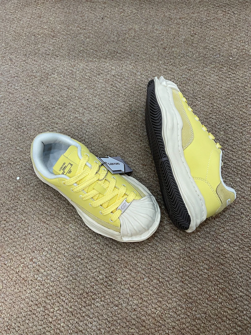 【九州】淡黄色百搭潮流系带时尚潮鞋厚底小众低帮休闲板鞋溶解鞋