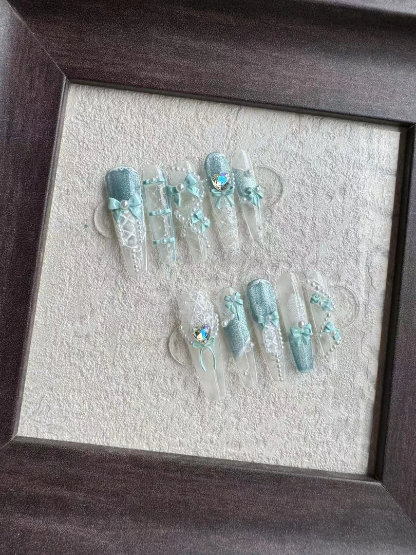 轻奢纯手工定制 夏季穿戴式美甲 蓝珍珠