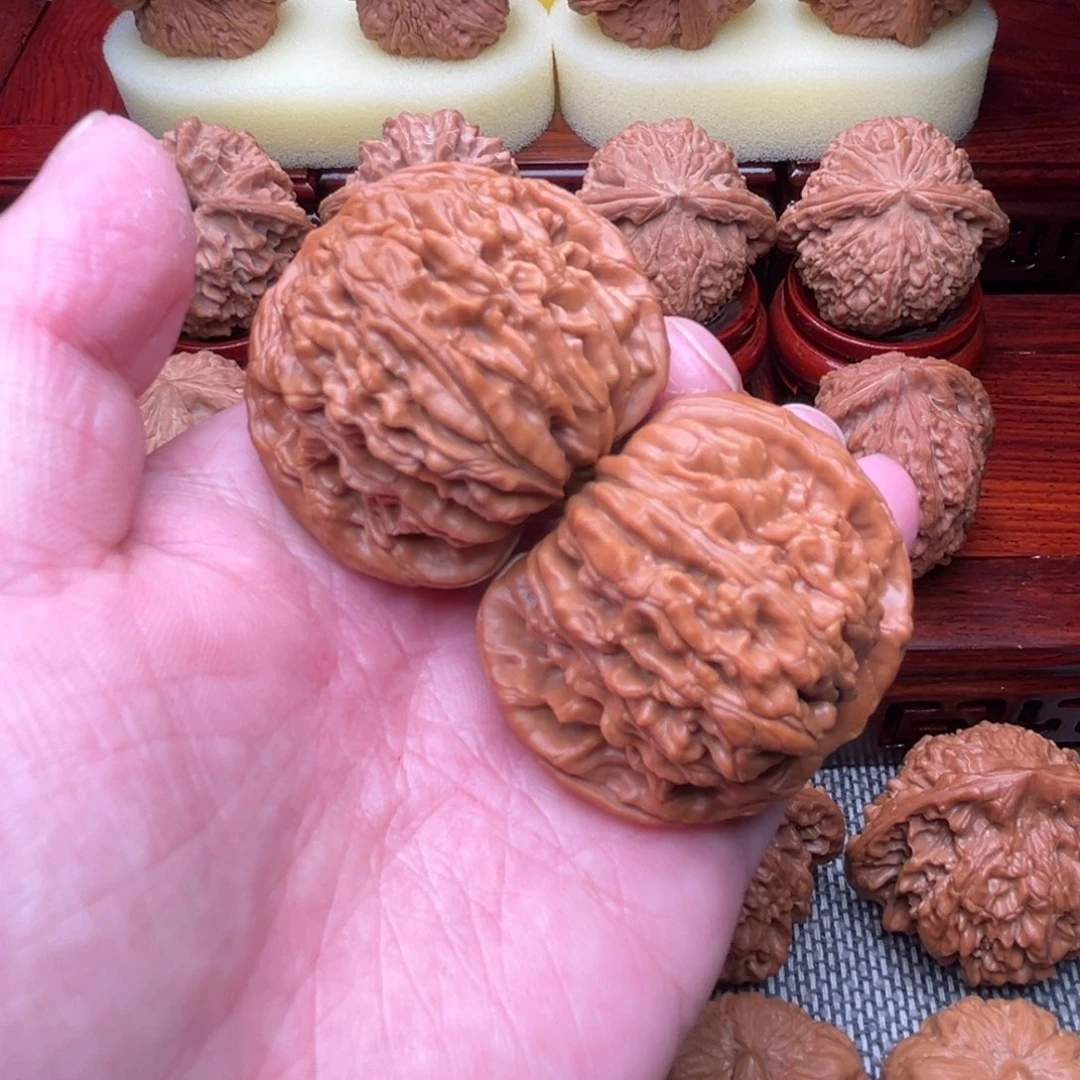 文玩核桃吊坠四座楼46尺全品