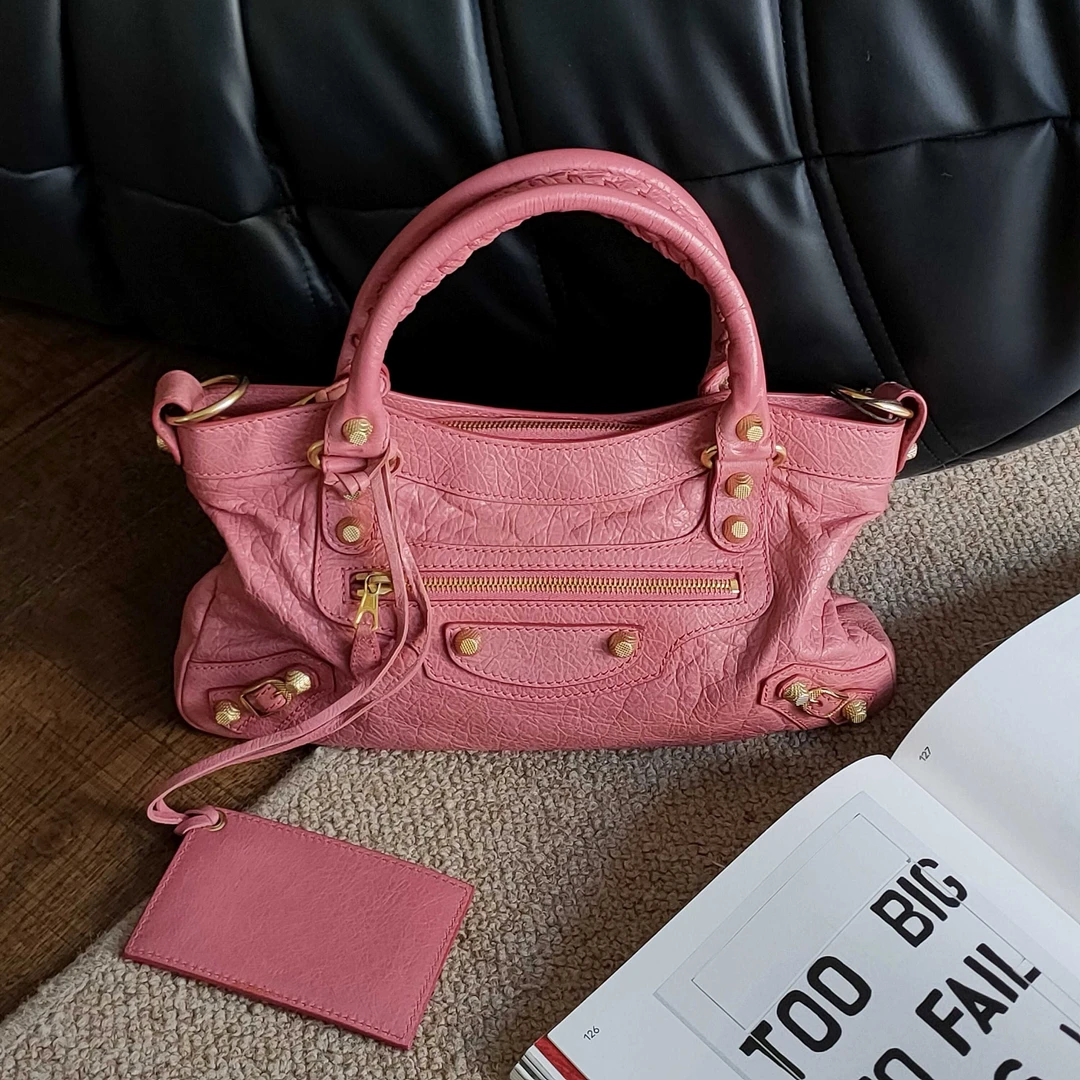 95新 Balenciaga/巴黎世家 Azul-粉色羊皮机车小号单肩包 38429