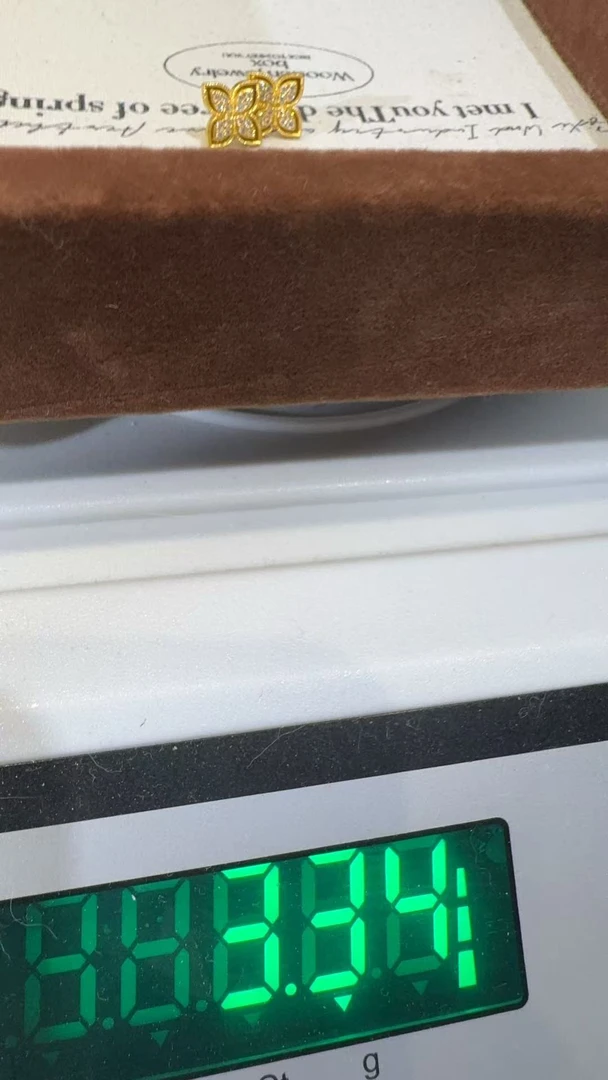 足金精品工艺耳饰