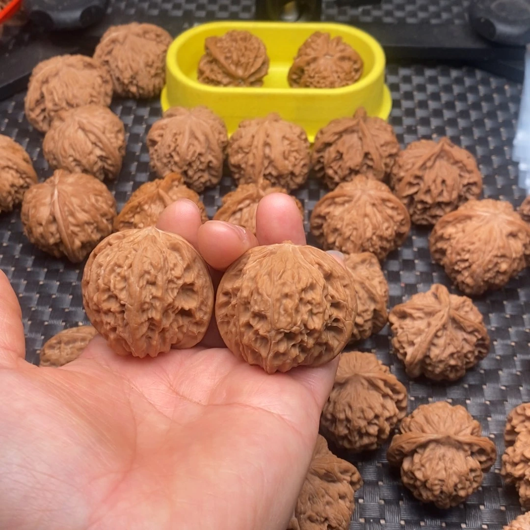 吊坠桃核文玩核桃