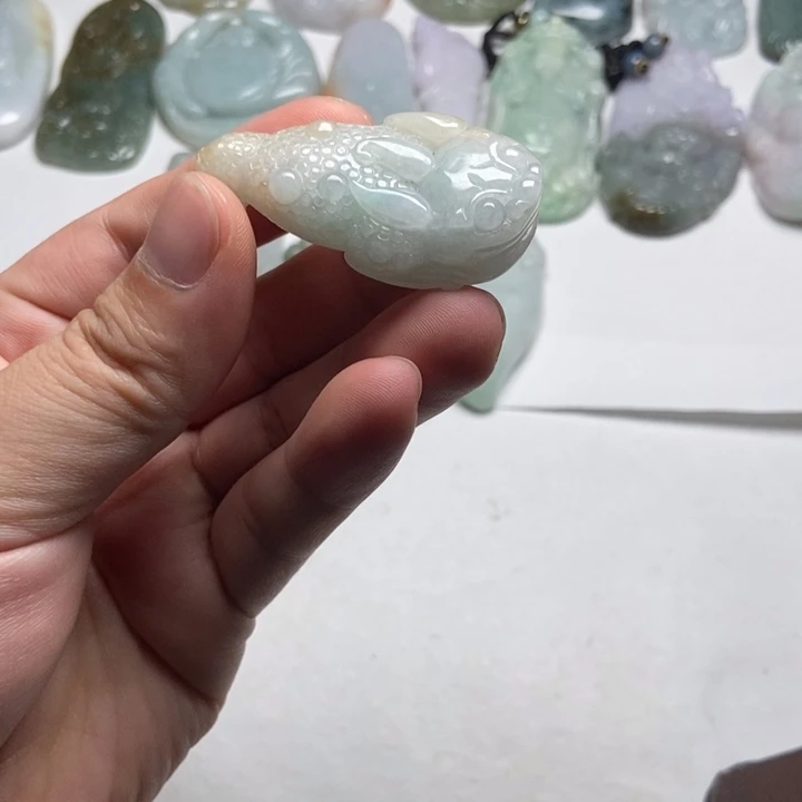 翡翠未镶嵌颈饰金蟾27