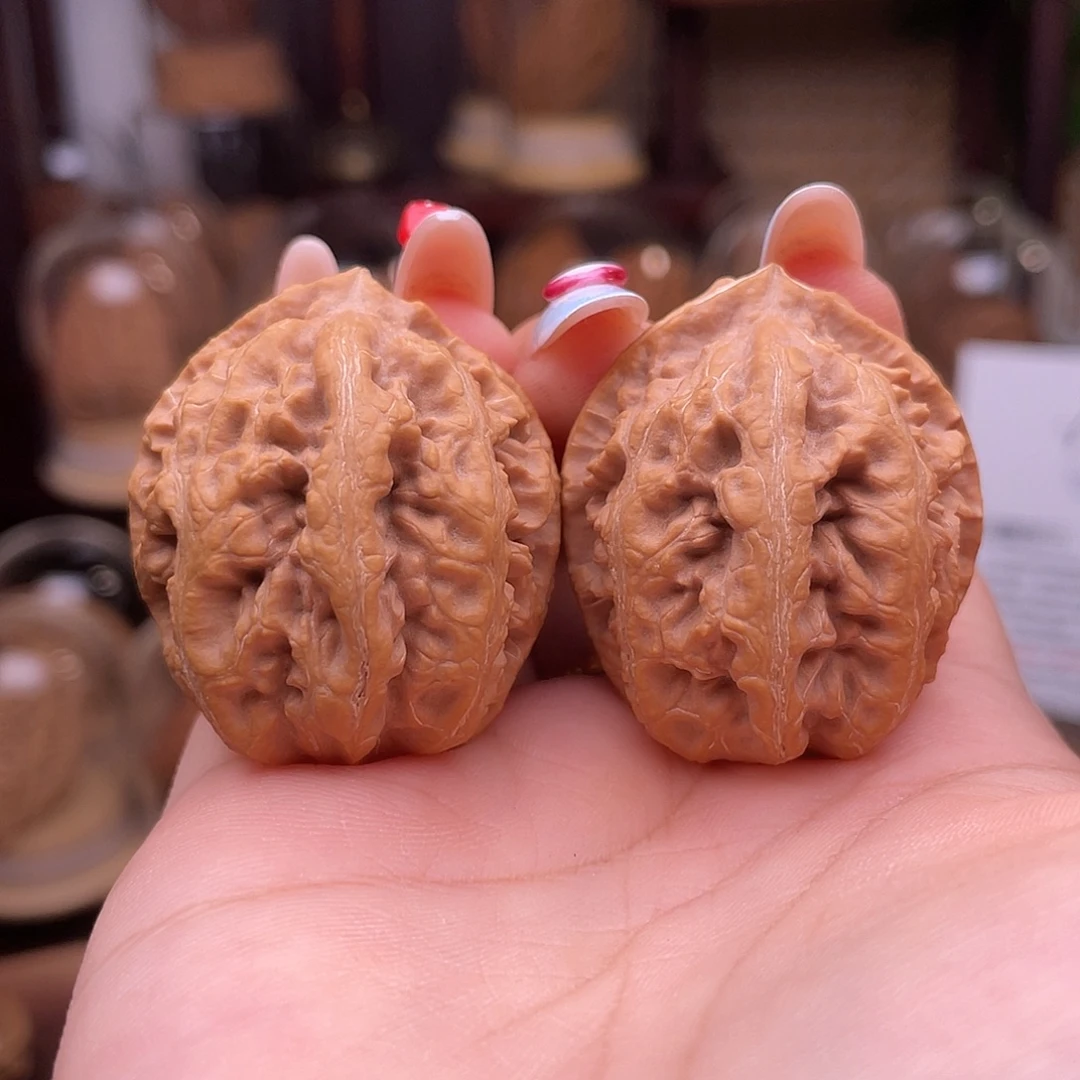 吊坠文玩核桃蚂蚁龙珠