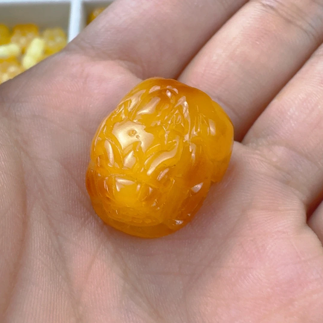 琥珀未镶嵌珠宝奇石全品可改孔 20.7×16.3×12.6mm