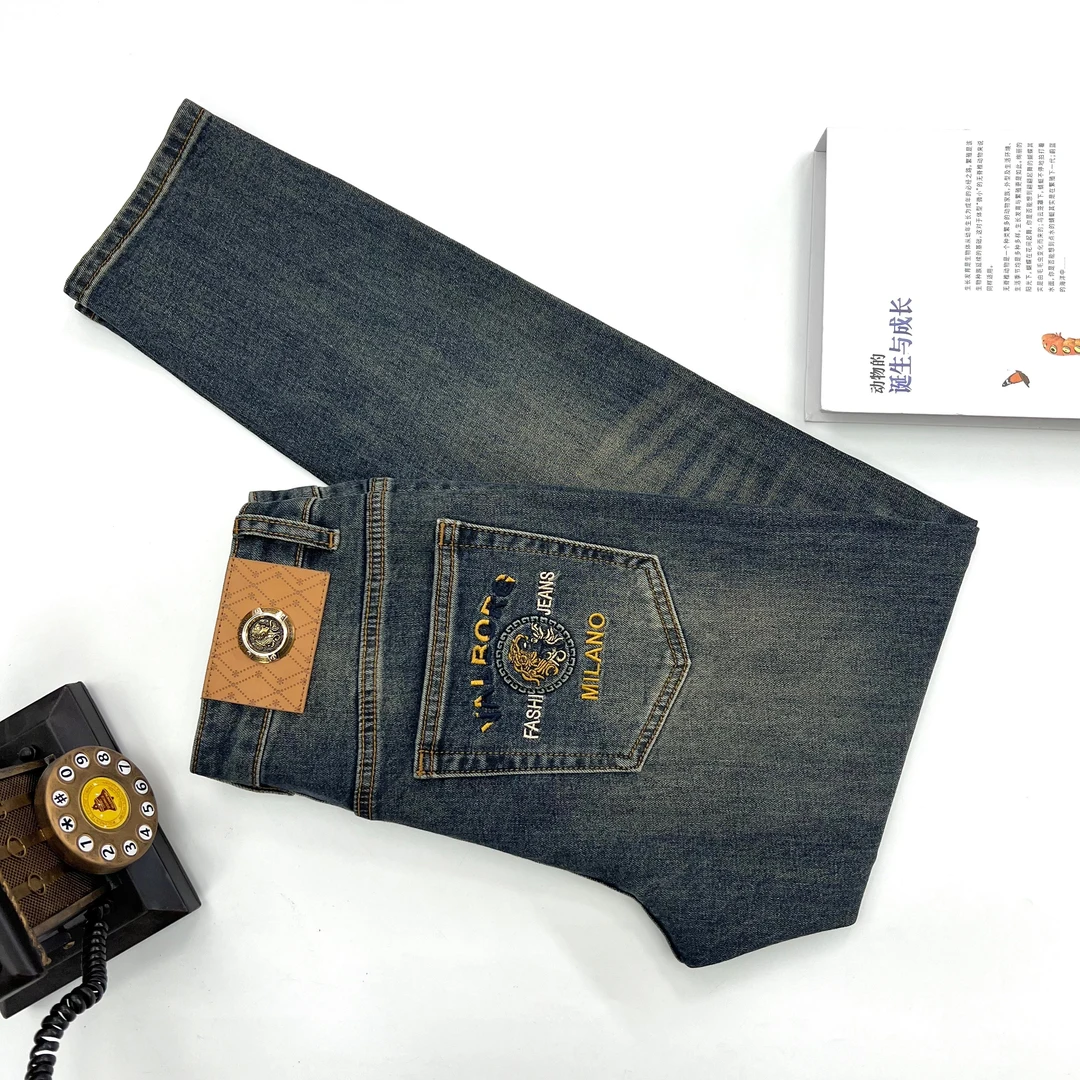 【2025夏季款新品定制】8026重工水洗欧货牛仔裤
