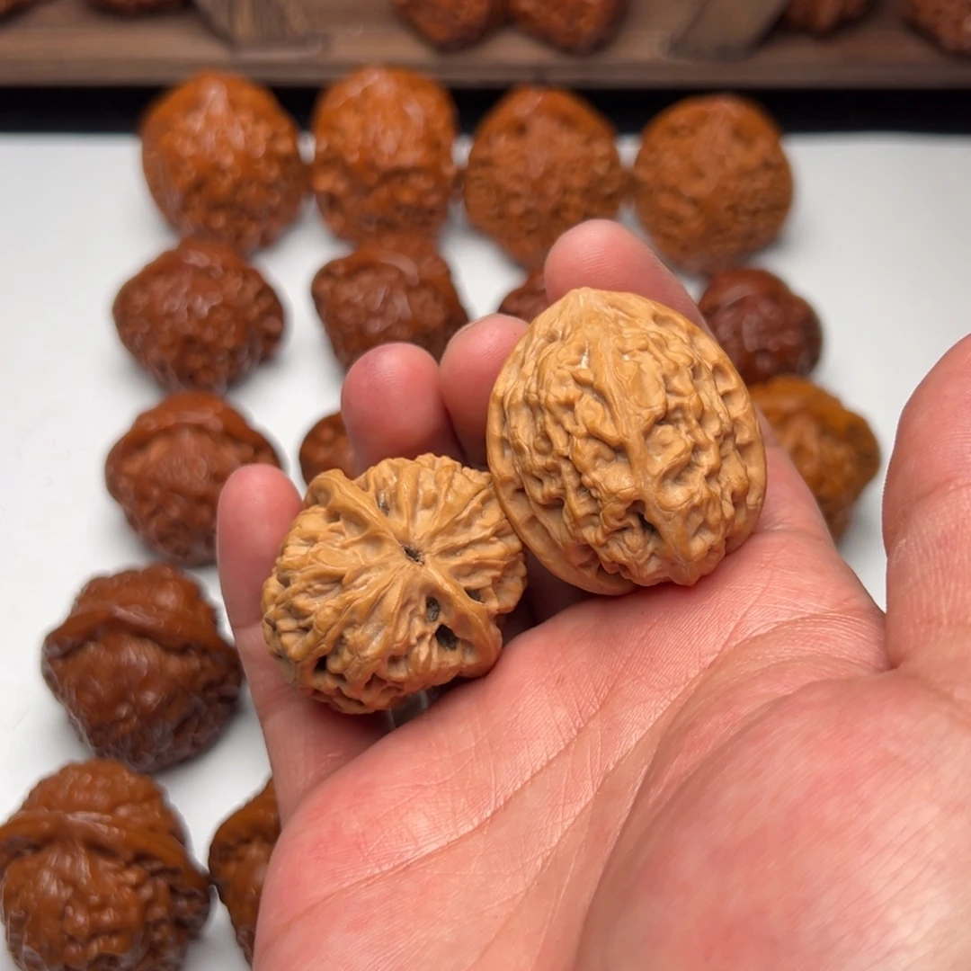 A***,吊坠文玩核桃擎天柱