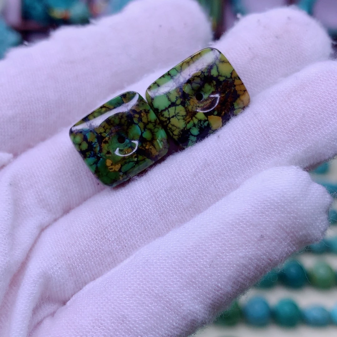 一***你绿松石未镶嵌原矿绿松石