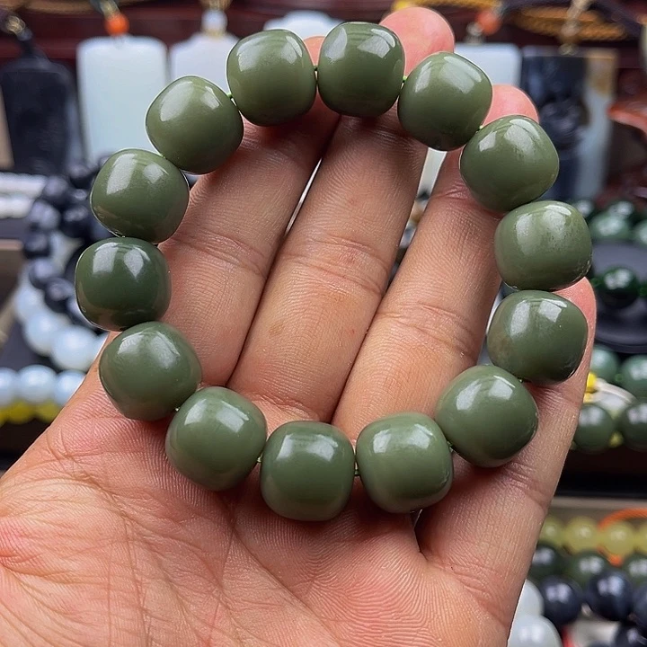 未镶嵌手串和田玉