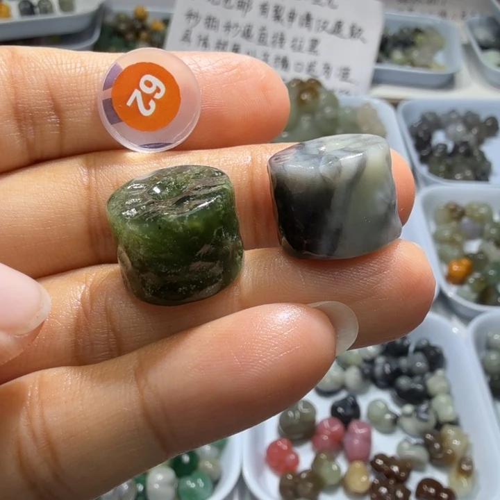 足银镶嵌和田玉珠宝半成品右面送