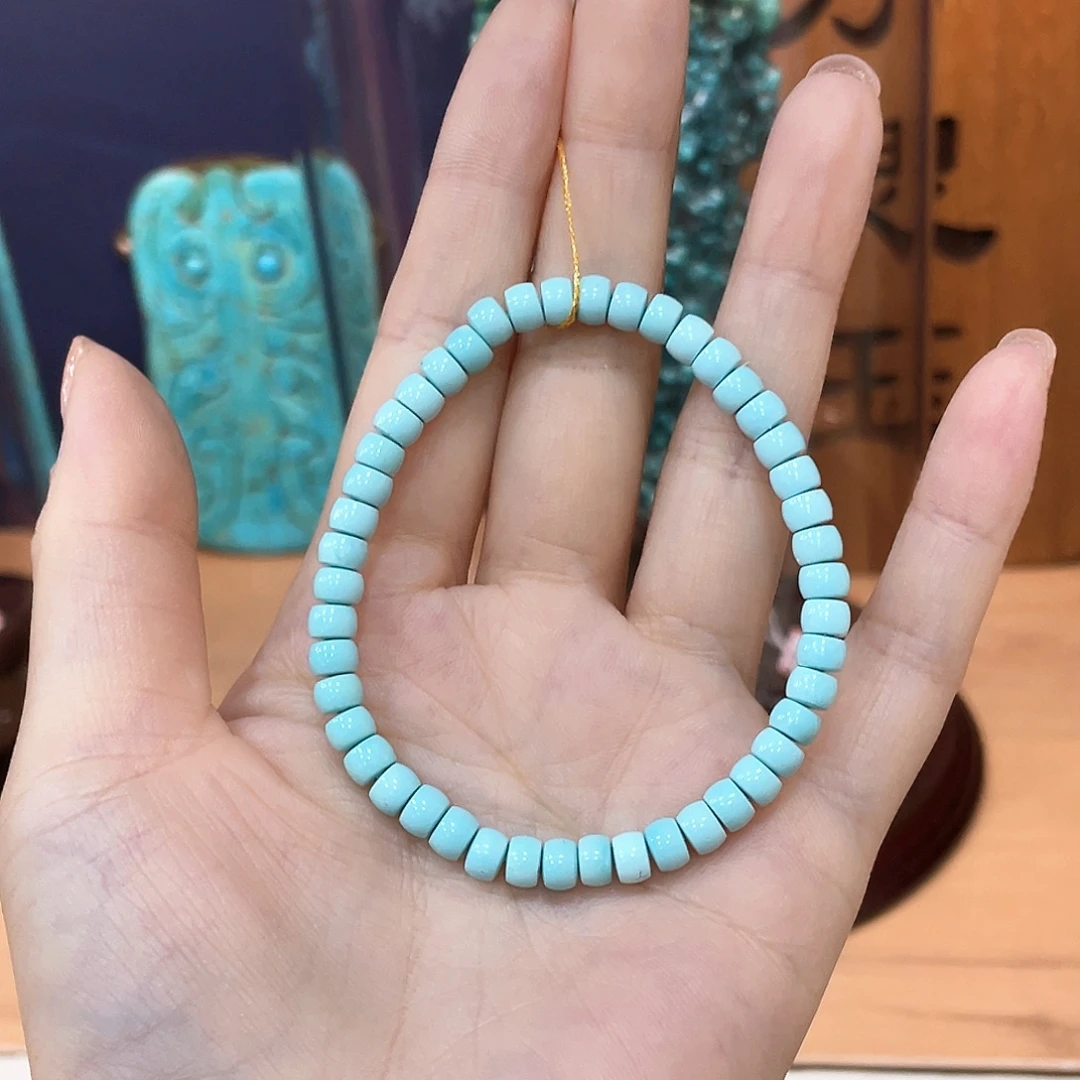 绿松石未镶嵌颈饰