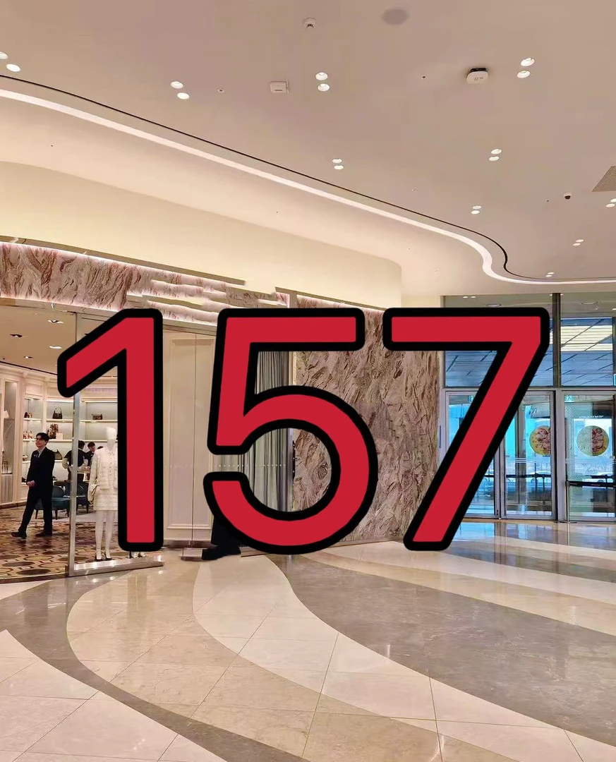 【XHS】编码157 冬季新款儿童经典黄金甲棉服99352