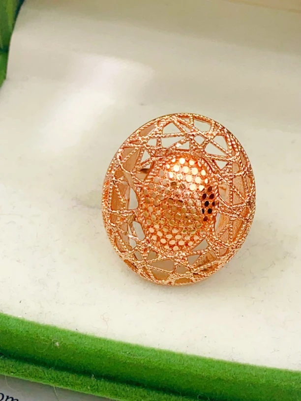 合金玻璃戒指 玫瑰金色 戒指 可以调节大小