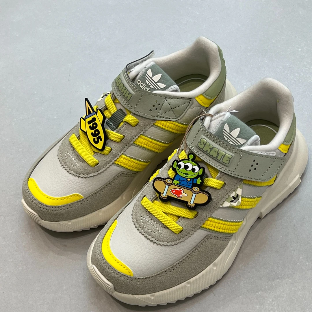 Adidas阿迪达斯2025年秋冬新款魔术贴运动鞋JS2471