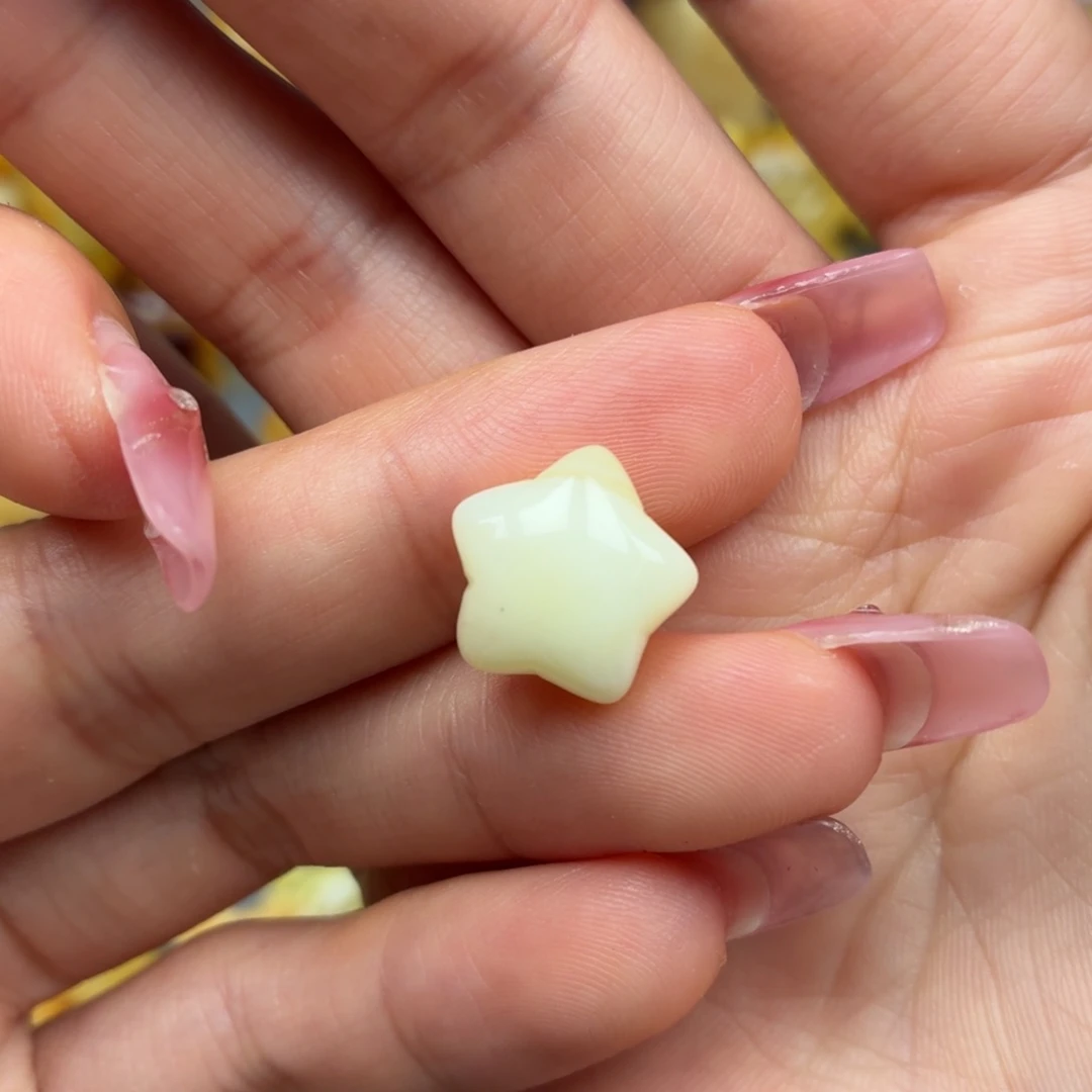 未镶嵌琥珀裸石蜜蜡