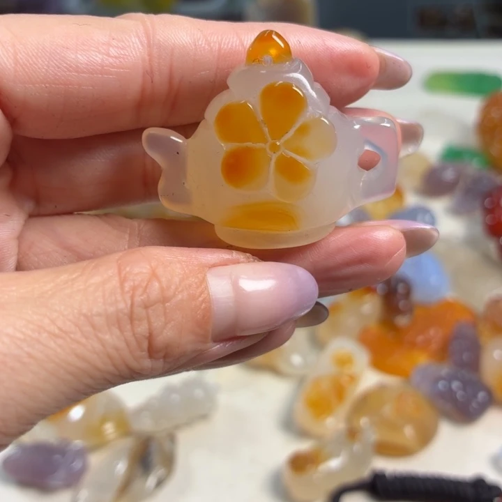 玛瑙/玉髓未镶嵌吊坠(不含链)
