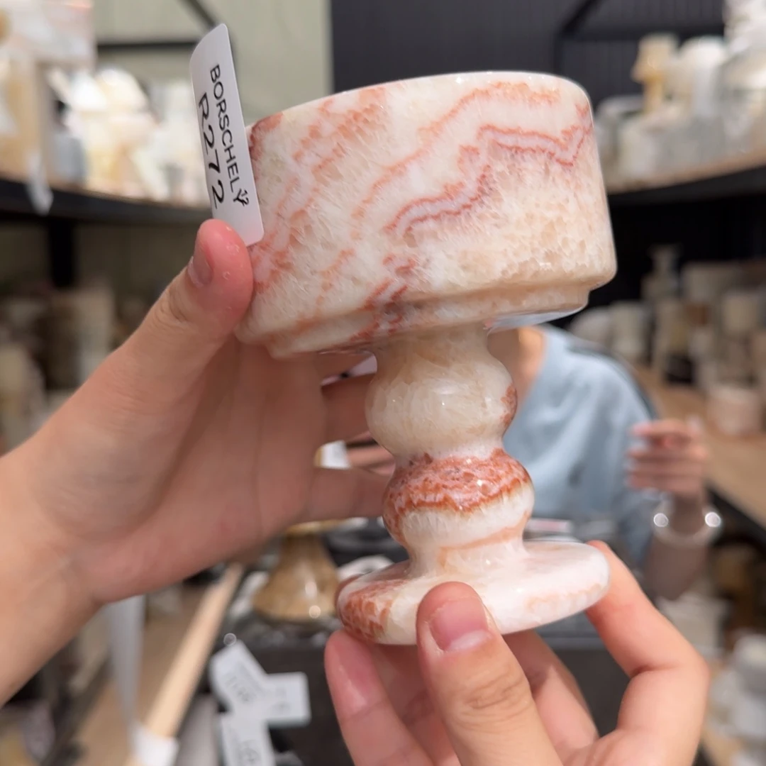 大理石R272。  关机。