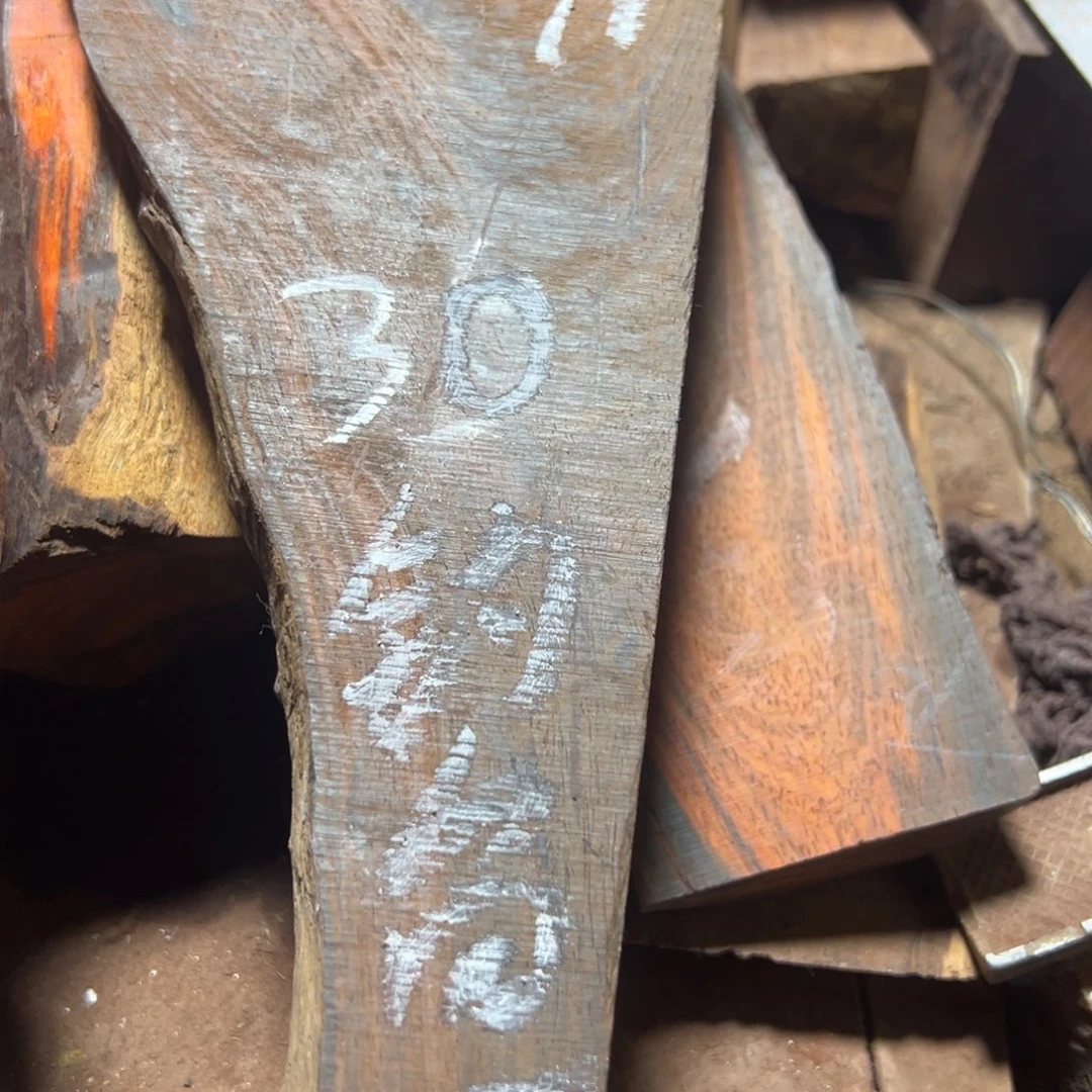 钓***哥交趾黄檀（大红酸枝）