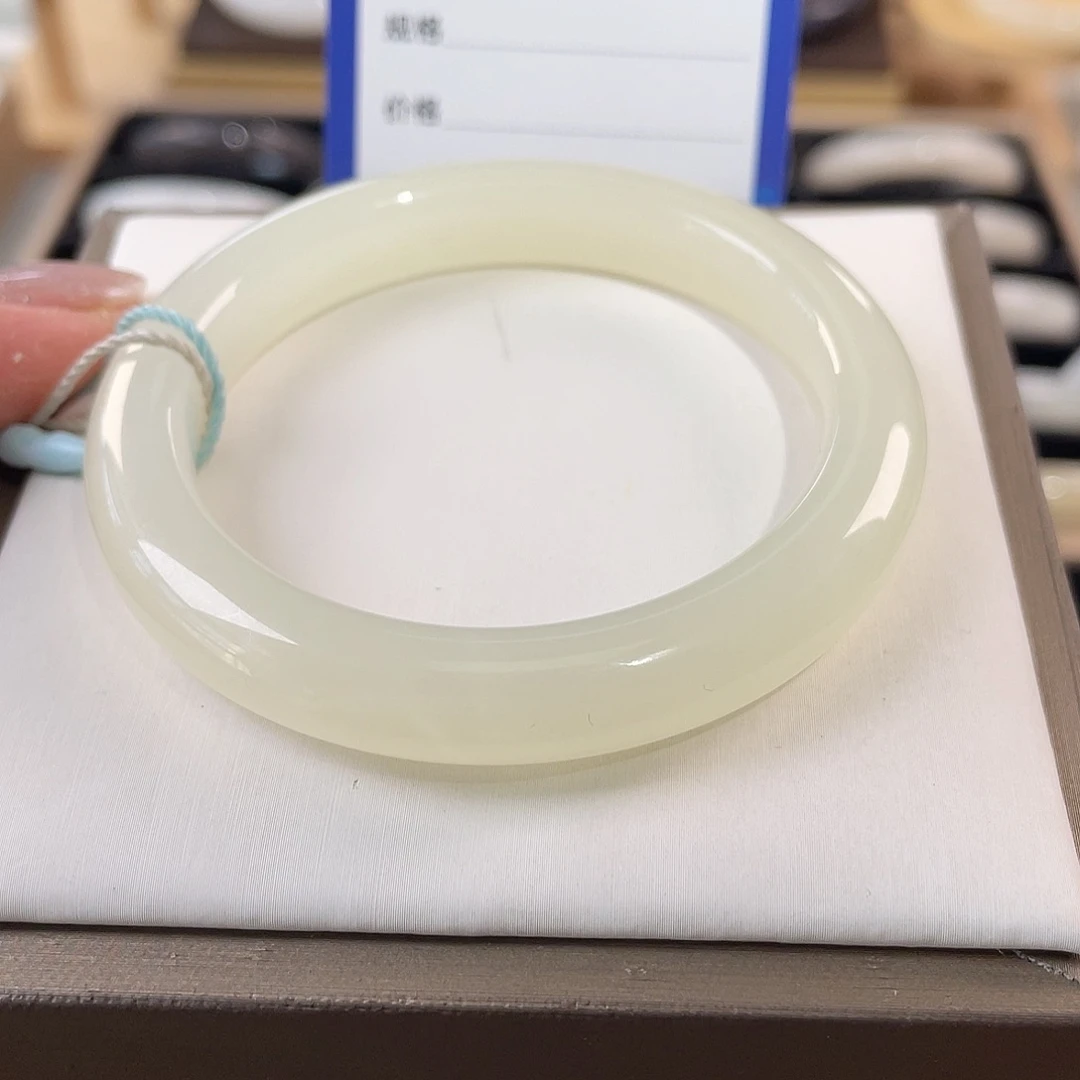 和田玉未镶嵌手镯冰老料