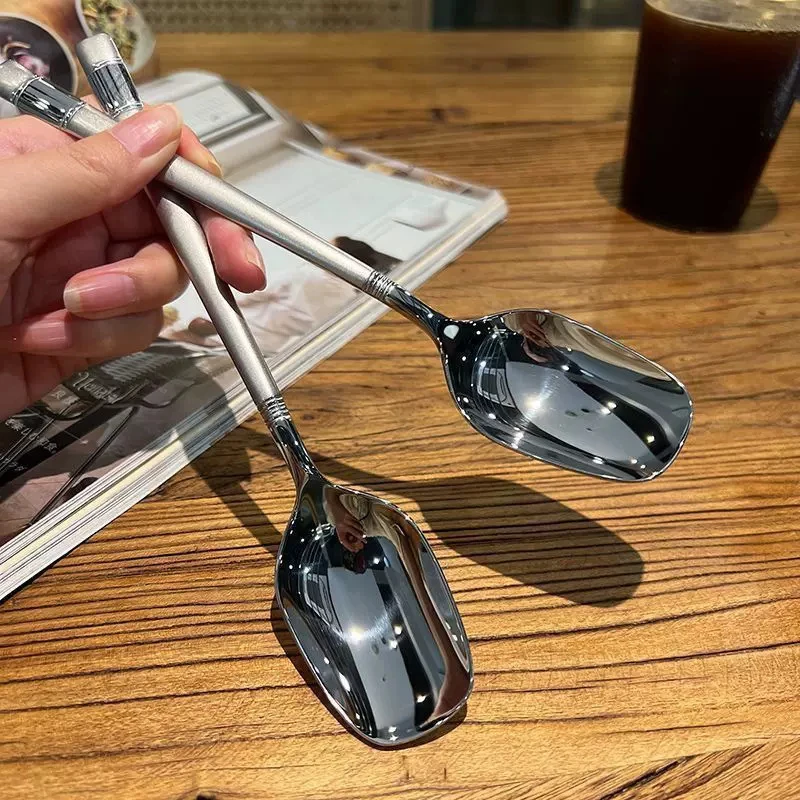 不锈钢勺子网红长柄灯笼勺家用高颜值甜品勺雪糕勺餐厅汤勺调羹批