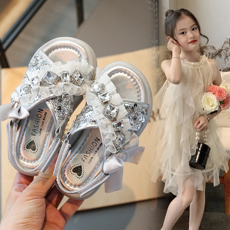 女童公主凉鞋夏款2025新款儿童小香风小女孩鞋软底防滑网红时尚