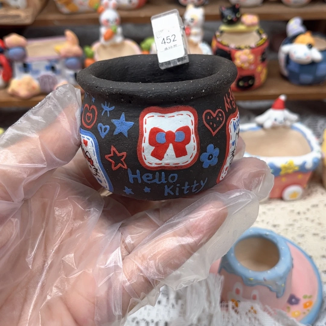 452黑陶花盆手绘凯蒂猫